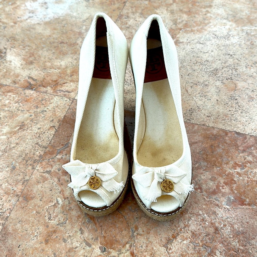 Tory Burch Jackie Peeptoe Espadrille Wedges. Linen. Great condition. Worn once.